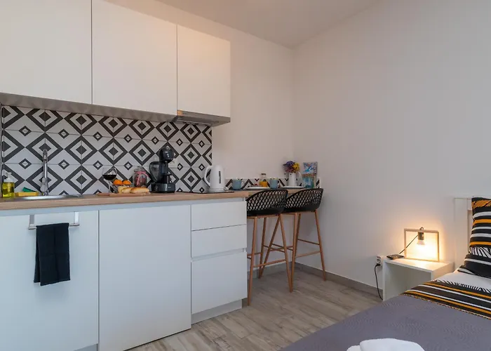 Luce トロギール